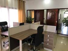 Open espace de (04) positions a louer sur la Vdn