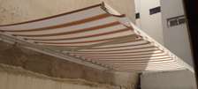 Auvent manuel ou rétablissement 2.50m