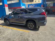 Mitsubishi SUV essence gris métallisé automatiq ue