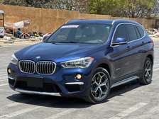 BMW X1 venant 2016 essence 4 cylindres 2.0