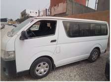 LOCATION TOYOTA HIACE 2022