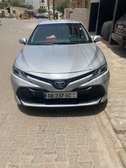 Toyota camry hybride   2019