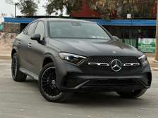 Automobile