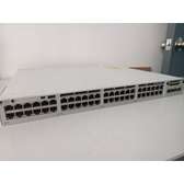 Catalyseur Cisco C9300-48P-E 9300 48 Port Commutateur PoE