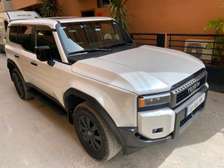 Toyota Land Cruiser prado 7 places 2025