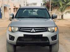 Mitsubishi L200 2016