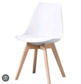 Chaise scandinave