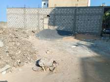 Terrain de 215 m²  Bail individuel mamelles