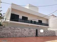 Almadies villa à usage de bureaux