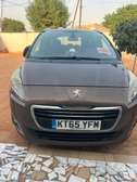 PEUGEOT 5008 2016