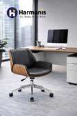 Chaise visiteur en similicuir – Élégance & confort
