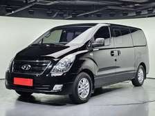 Huyndai Starex 12 pls VIP black