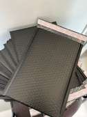 Enveloppes bulles noires matelassées lot multiple