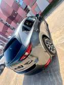 Mazda CX-5 SUV gris métallisé spacieux et performant