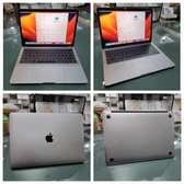 Macbook Pro 2017 i7 13.3 pouce