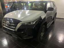 Toyota Fortuner 2024