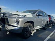 Mitsubishi Montero sport année 2023