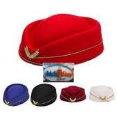 Bérets hôtesses de l’air ou d’accueil dispo