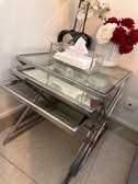 Articles de décoration, appareils ménager et poussette