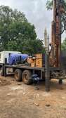 Camion perforateur puissant pour forage chantier