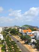 🏢 À vendre : terrain commercial à Fenêtre Mermoz.