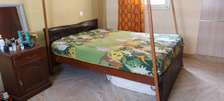 Lit deux places avec matelas