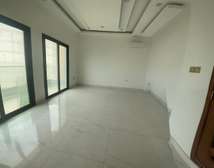 APPARTEMENT DE TROIS CHAMBRES