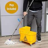 Seau serpillière complet