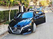 Nissan Altima Sport 2020