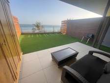 Studio Meublé Vue Sur Mer avec terrasse privé