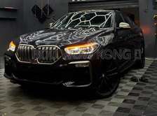 BMW X6 M50i 2022
