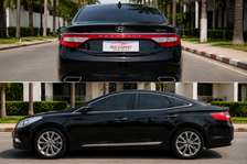 Prestige : Location de Hyundai Grandeur HG240 2017 à Dakar