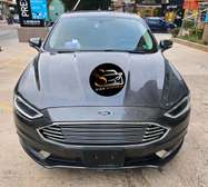 Ford Fusion Gris Métallisé Berline 4 portes