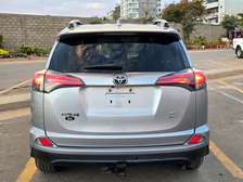 Toyota Rav4 LE AWD 2017