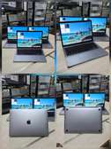 Macbook Pro 2020 i7 16G 512Go