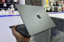 MacBook M1 Pro 14 pouce