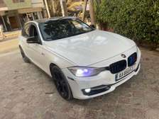 BMW SÉRIE 3 2013