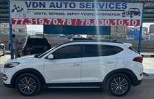Hyundai Tucson 2018 diesel Toit Pano, Full Options