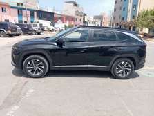 Hyundai Tucson 2025 noir et spacieux