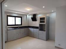 ALMADIES APPARTEMENT A LOUER