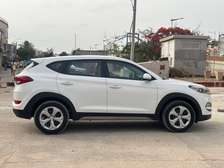 HYUNDAI TOUCSON VENANT 2017