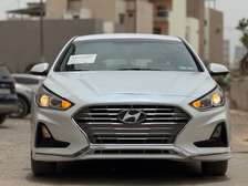 Hyundai Sonata Venant
