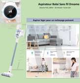 Robot aspirateur connecté / aspirateur balai