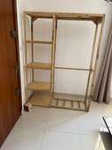 Armoire, penderie en bois