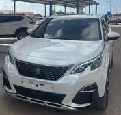 Peugeot 3008 diesel 2018 Allure toit ouvrant full options