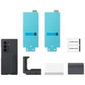 Pack coque en silicone avec support et film Galaxy Z Fold 7