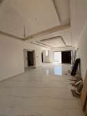 Almadies – Apparemment R+7 haut standing à vendre
