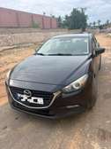 Location Mazda 3 2018