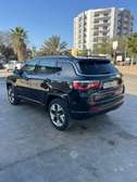 Jeep Compass SUV noir essence automatique