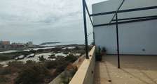 A louer Studio penthouse virage vue mer